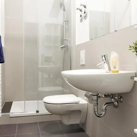 Sc 08 By Rockchair L Cozy 3 Sz 2 Baeder Balkon Berlin