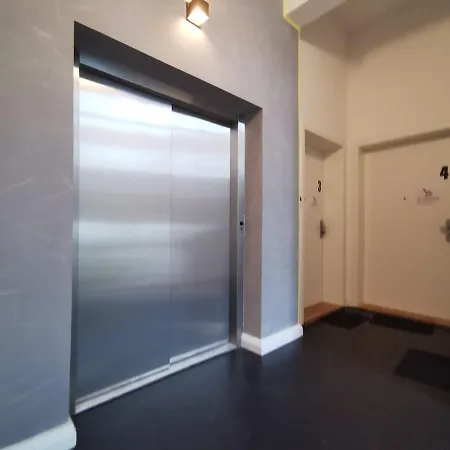 Sc 08 By Rockchair L Cozy 3 Sz 2 Baeder Balkon * Berlin