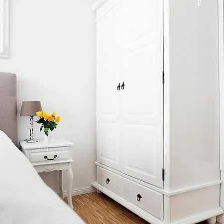 Sc 08 By Rockchair L Cozy 3 Sz 2 Baeder Balkon * Berlin