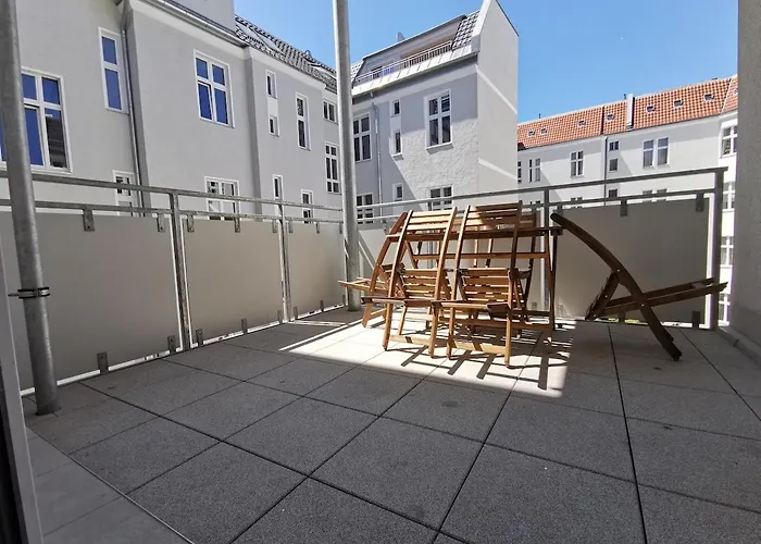 Sc 08 By Rockchair L Cozy 3 Sz 2 Baeder Balkon * Berlin