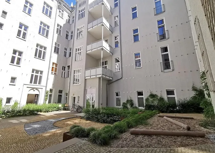 Sc 08 By Rockchair L Cozy 3 Sz 2 Baeder Balkon Berlin